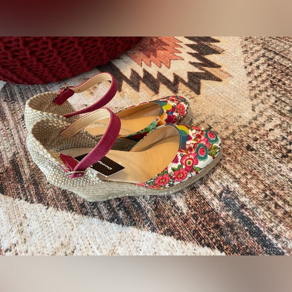 Desigual Wedge Sandals - Picture 7 of 8